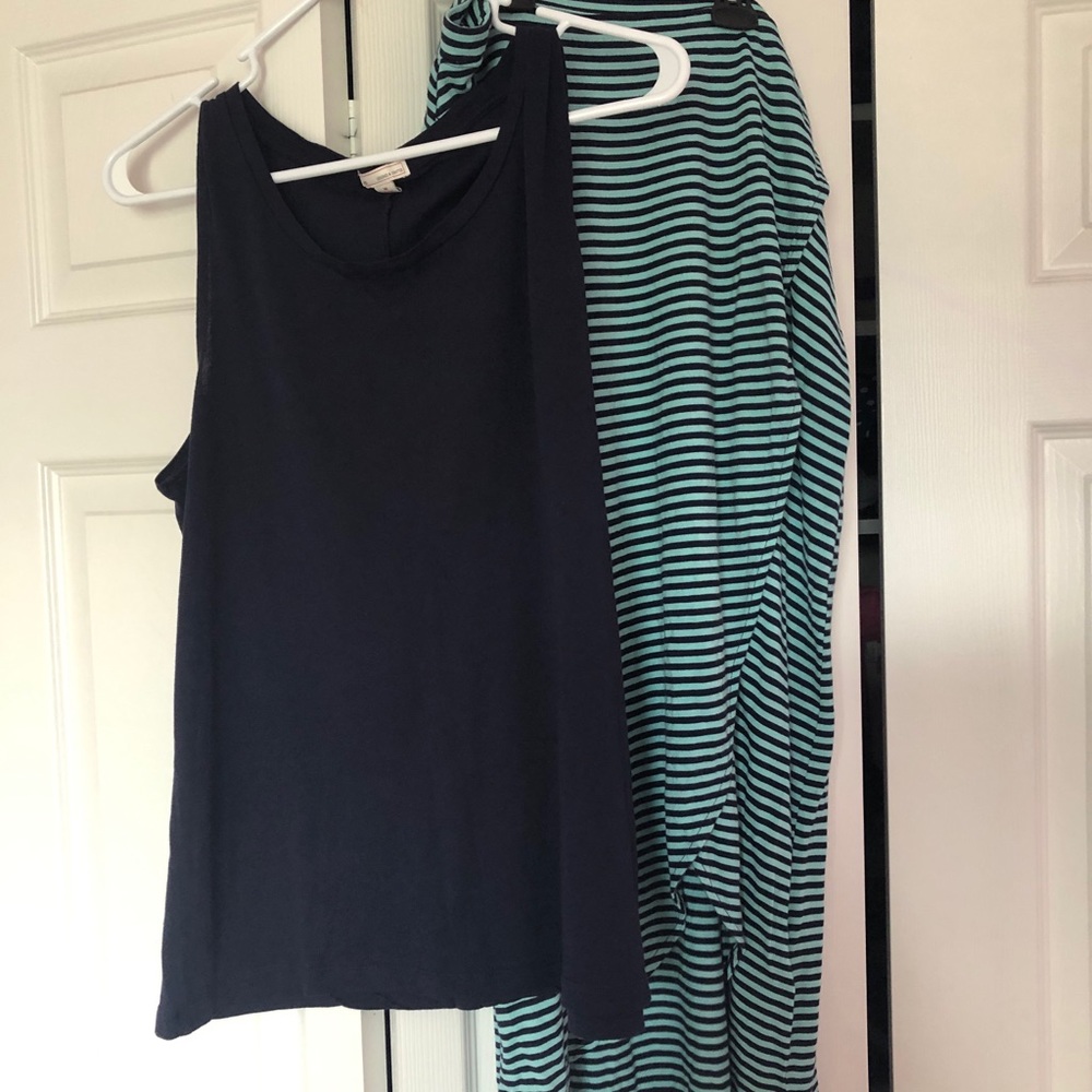 Gap Maxi skirt & Navy tank outfit